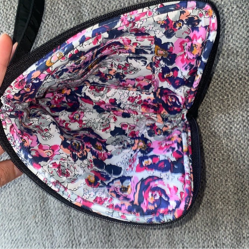 Vera Bradley Ultralight, slim wristlet black - Picture 3 of 6